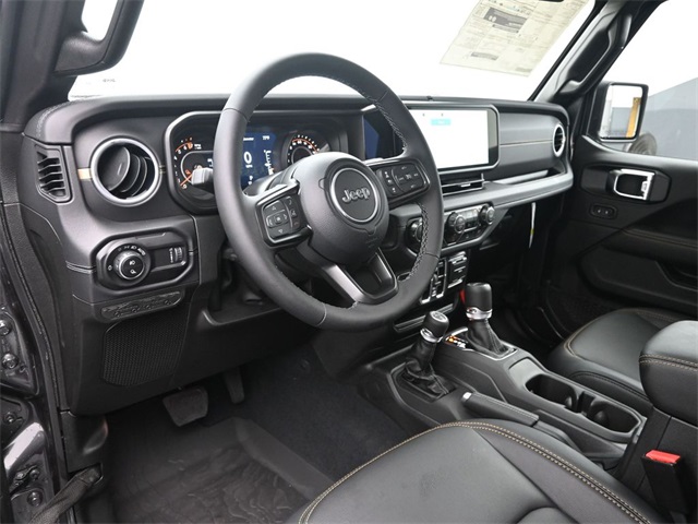 new 2025 Jeep Gladiator car, priced at $43,144