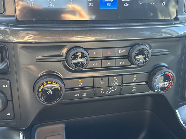 new 2025 Ford F-150 car, priced at $52,383