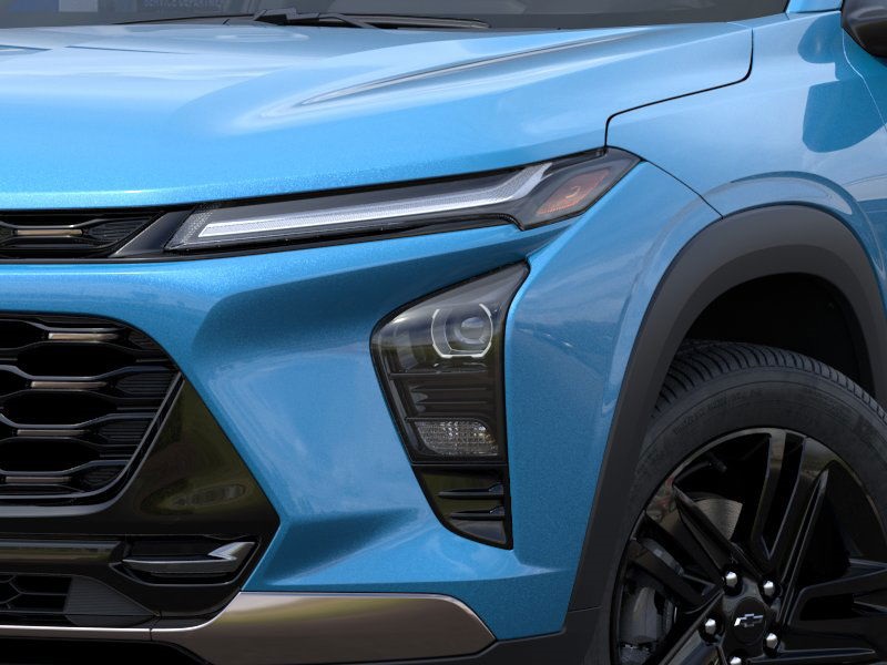 new 2025 Chevrolet Trax car, priced at $28,975