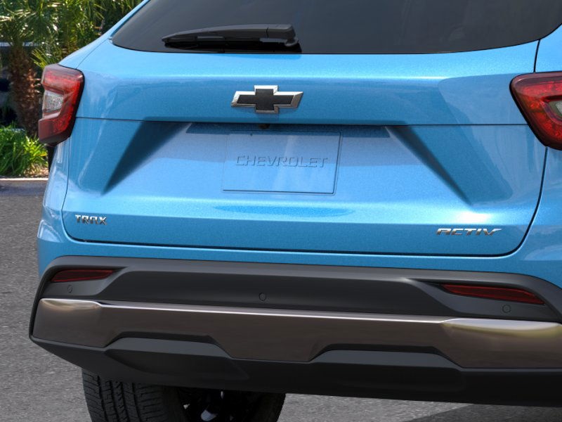 new 2025 Chevrolet Trax car, priced at $28,975