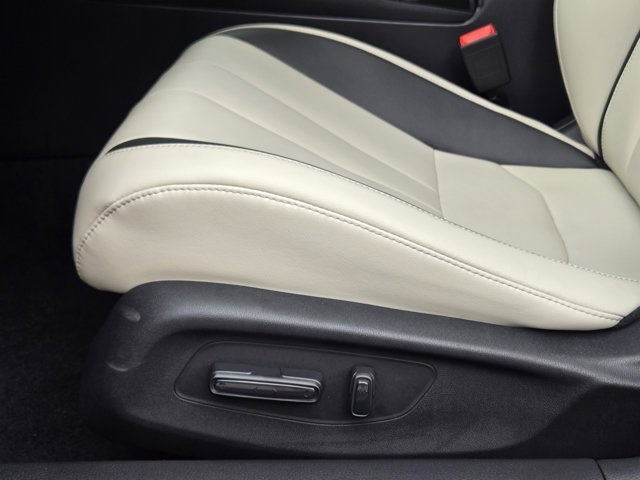 used 2025 Acura Integra car, priced at $32,200
