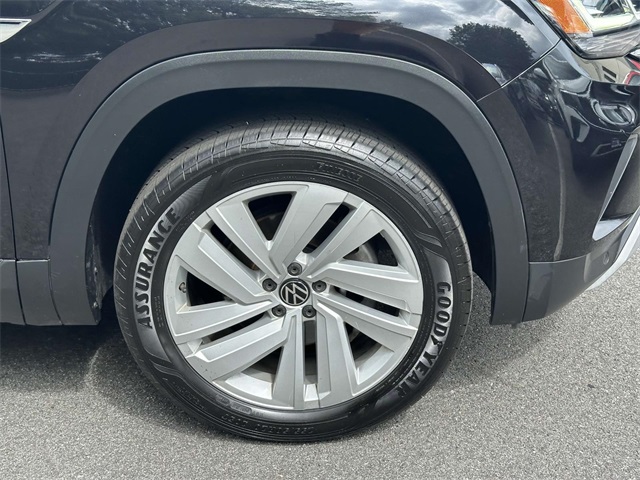 used 2022 Volkswagen Atlas Cross Sport car, priced at $31,629