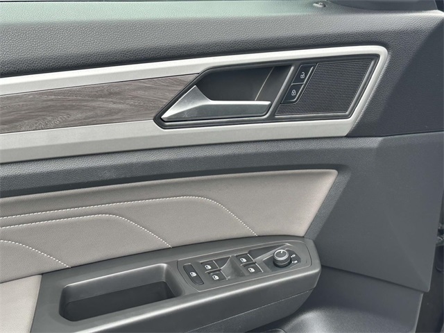 used 2022 Volkswagen Atlas Cross Sport car, priced at $31,629