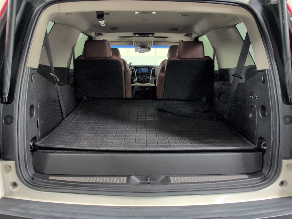 used 2015 Cadillac Escalade car, priced at $21,958