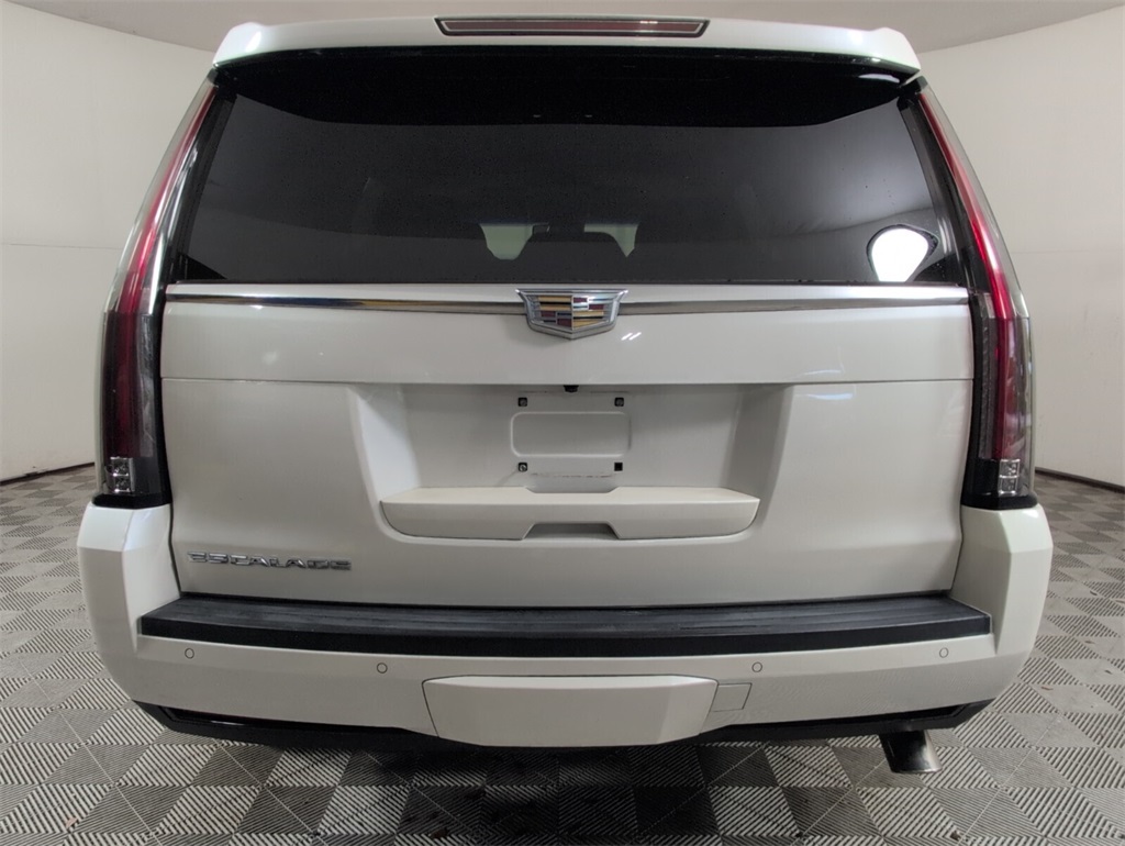 used 2015 Cadillac Escalade car, priced at $21,958