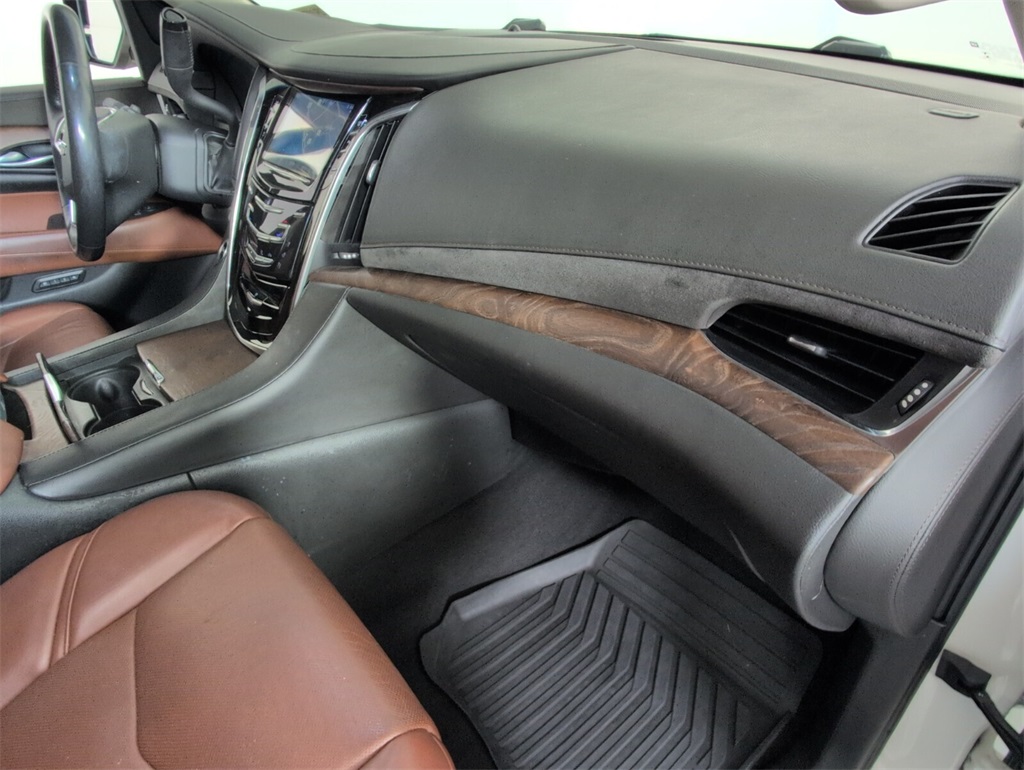 used 2015 Cadillac Escalade car, priced at $21,958