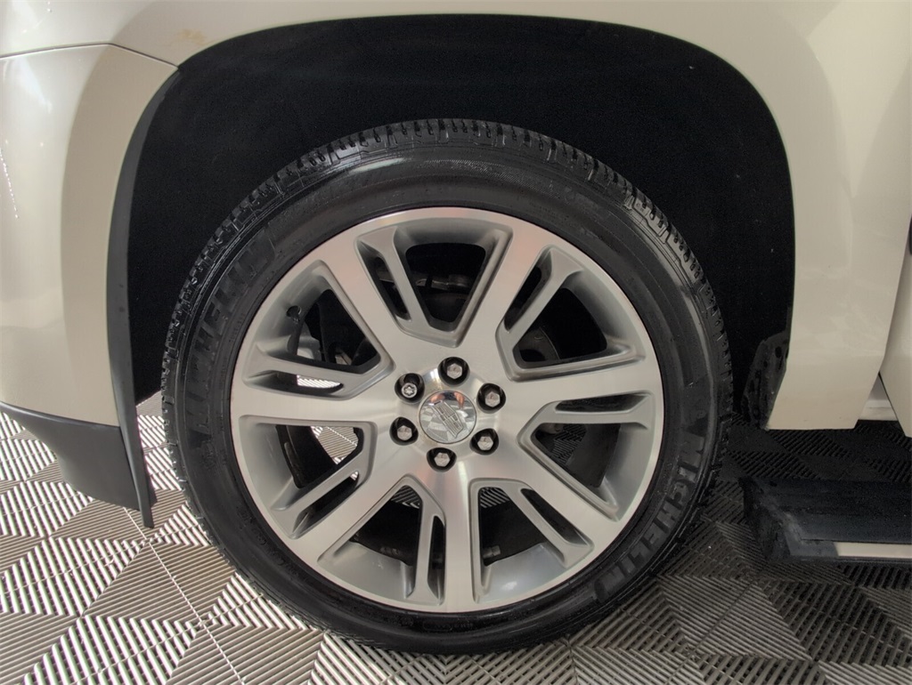 used 2015 Cadillac Escalade car, priced at $21,958