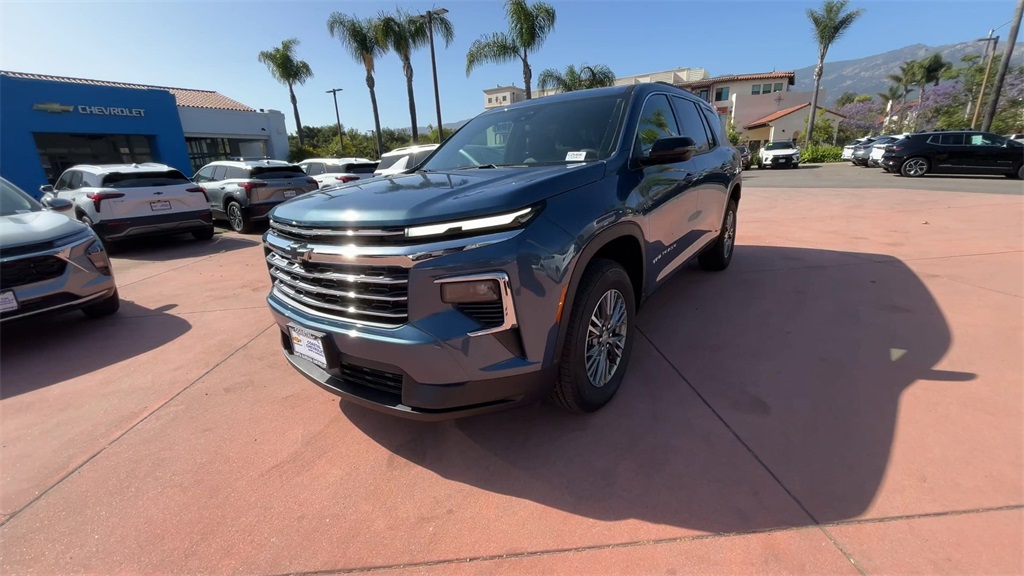 new 2025 Chevrolet Traverse car, priced at $43,745