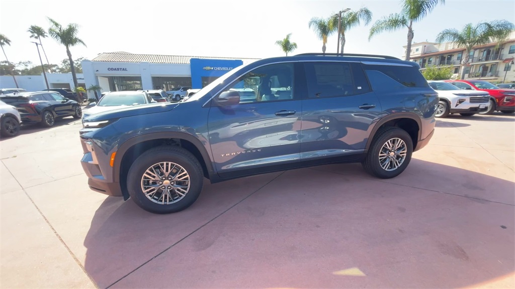 new 2025 Chevrolet Traverse car, priced at $43,745