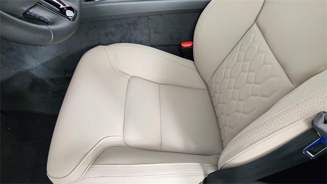 new 2026 Volvo XC60 Plug-In Hybrid car, priced at $69,285