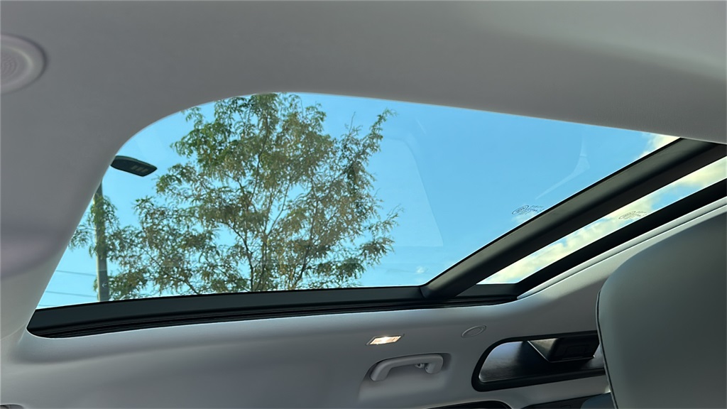 new 2025 Land Rover Defender 110 car, priced at $70,653