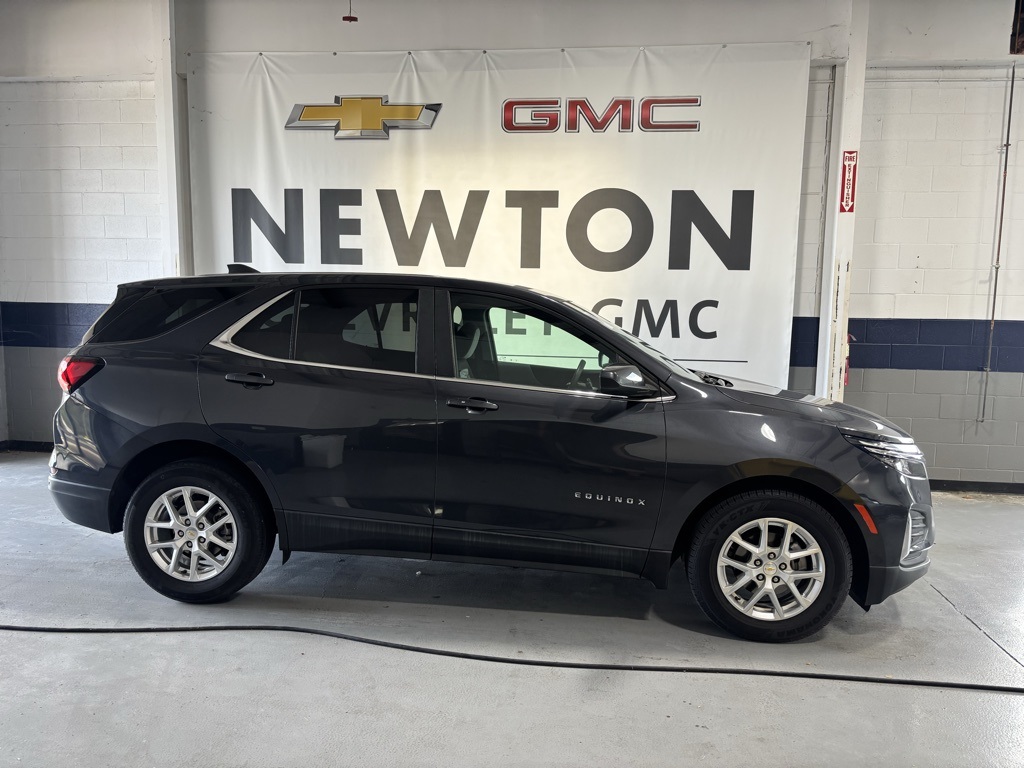 used 2022 Chevrolet Equinox car, priced at $18,500