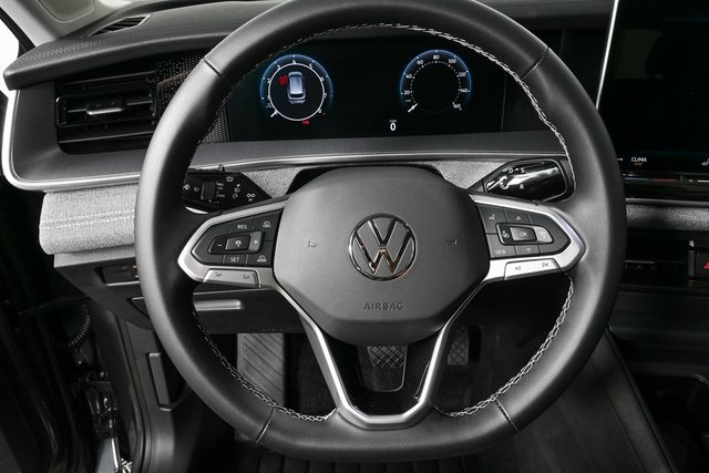 new 2025 Volkswagen Tiguan car, priced at $32,501