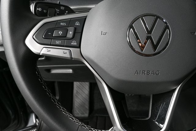 new 2025 Volkswagen Tiguan car, priced at $32,501