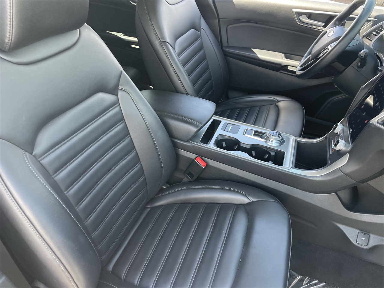 used 2024 Ford Edge car, priced at $22,530