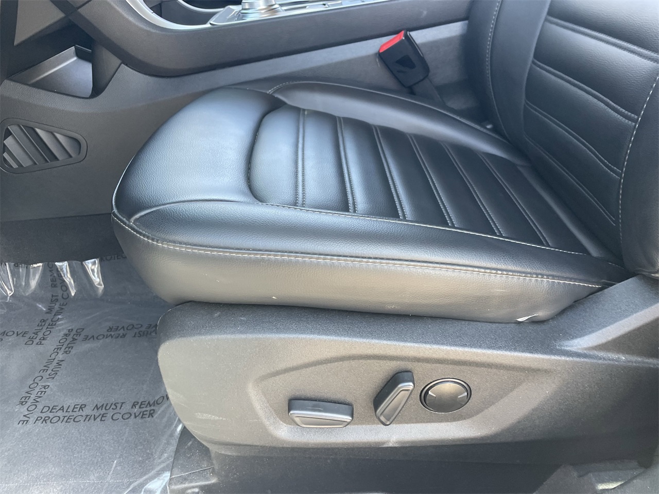 used 2024 Ford Edge car, priced at $22,530