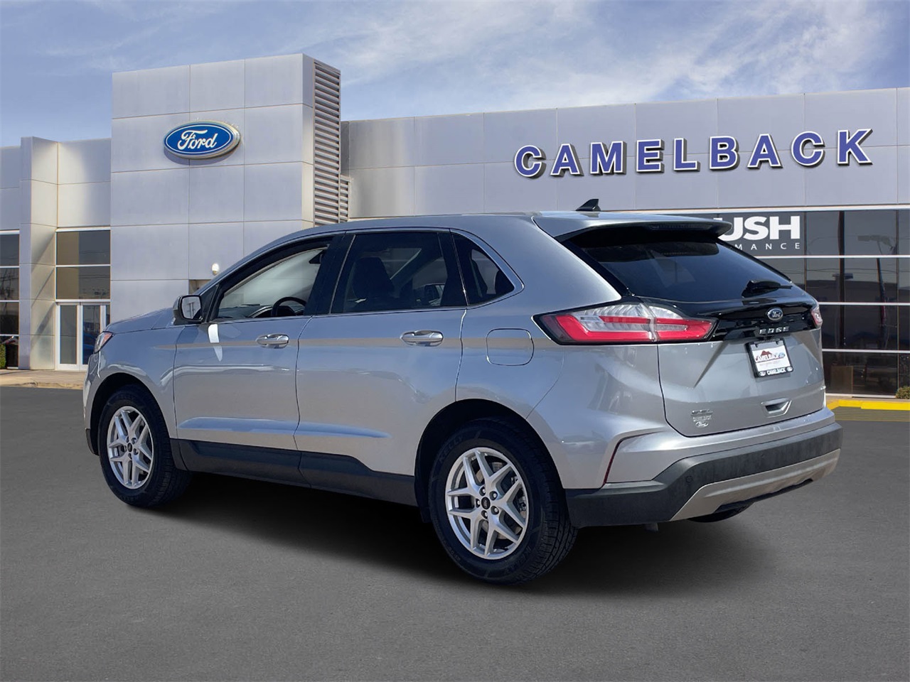 used 2024 Ford Edge car, priced at $22,530