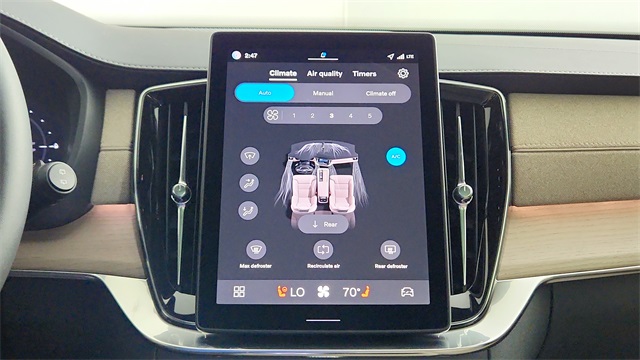 new 2026 Volvo XC90 Plug-In Hybrid car, priced at $81,875