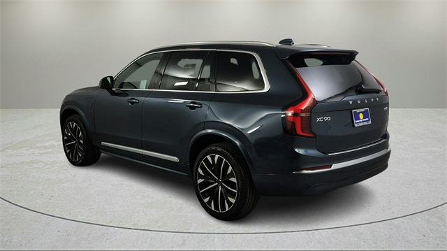 new 2026 Volvo XC90 Plug-In Hybrid car, priced at $81,875