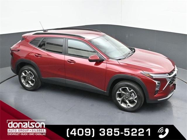 new 2025 Chevrolet Trax car, priced at $24,095