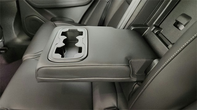 new 2026 Volvo XC60 car, priced at $64,095