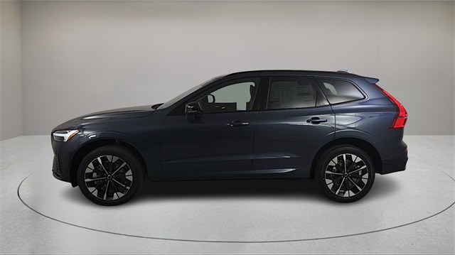 new 2026 Volvo XC60 car, priced at $64,095
