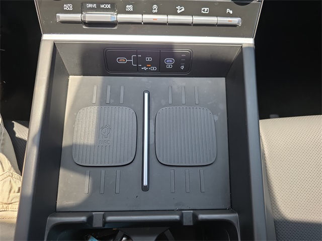 new 2025 Hyundai Santa Fe car, priced at $40,081