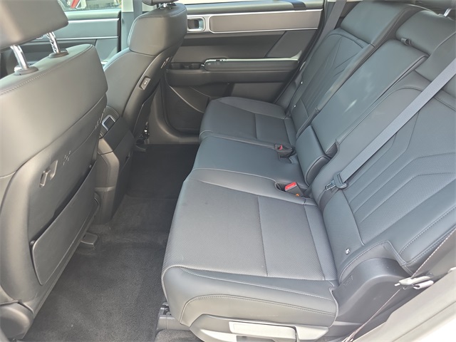new 2025 Hyundai Santa Fe car, priced at $40,081