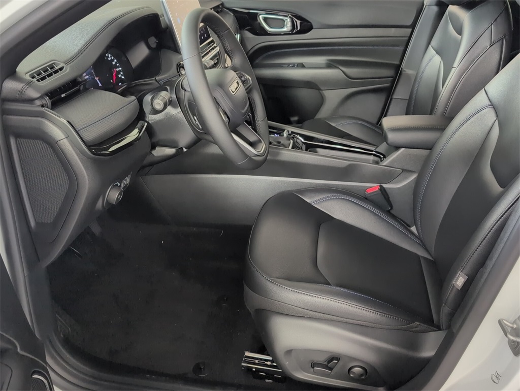 new 2026 Jeep Compass car, priced at $34,250