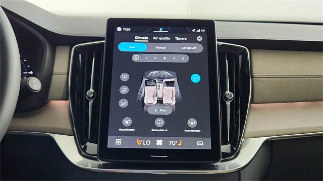 new 2026 Volvo XC90 Plug-In Hybrid car, priced at $81,875