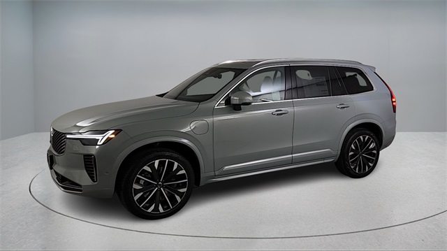 new 2026 Volvo XC90 Plug-In Hybrid car, priced at $81,875