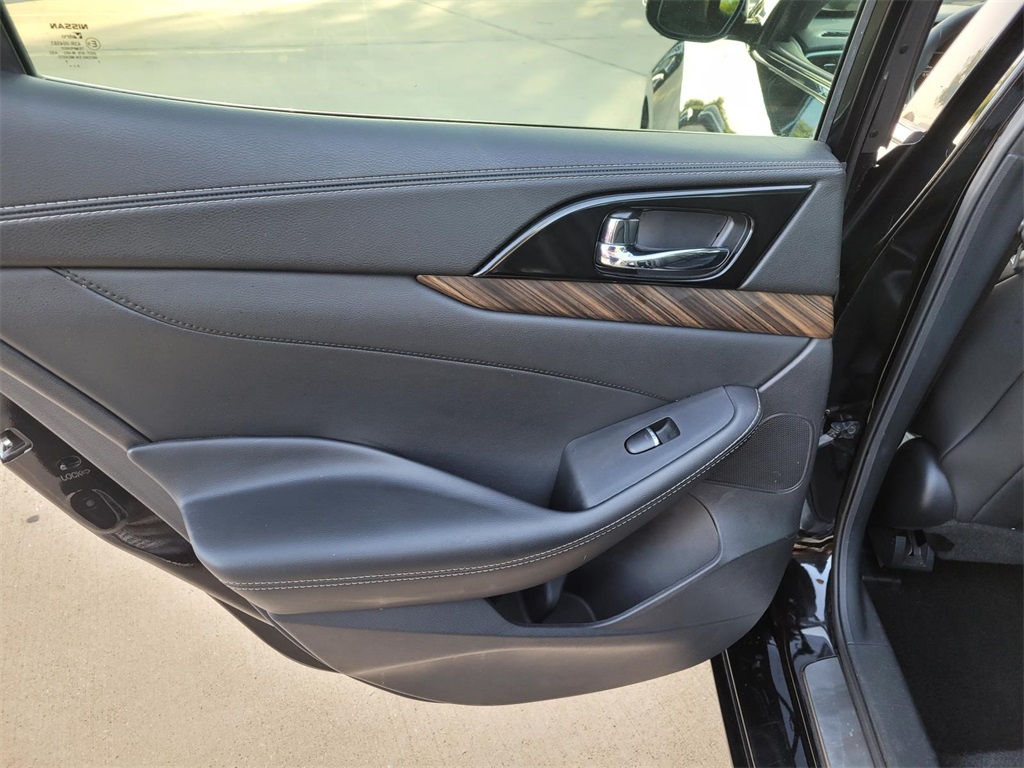 used 2017 Nissan Maxima car, priced at $15,330