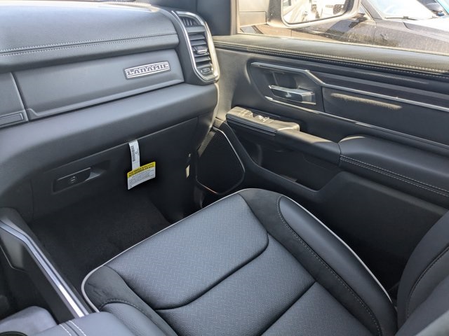 new 2025 Ram 1500 car, priced at $55,565