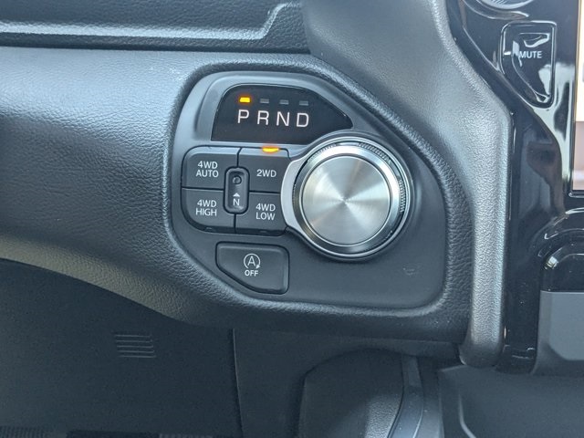 new 2025 Ram 1500 car, priced at $55,565