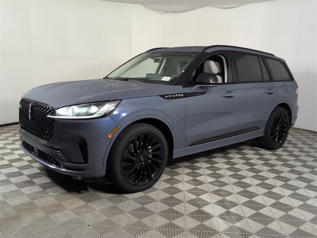 new 2025 Lincoln Aviator car