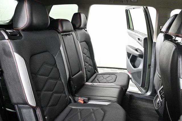 used 2024 Volkswagen Atlas car, priced at $39,800