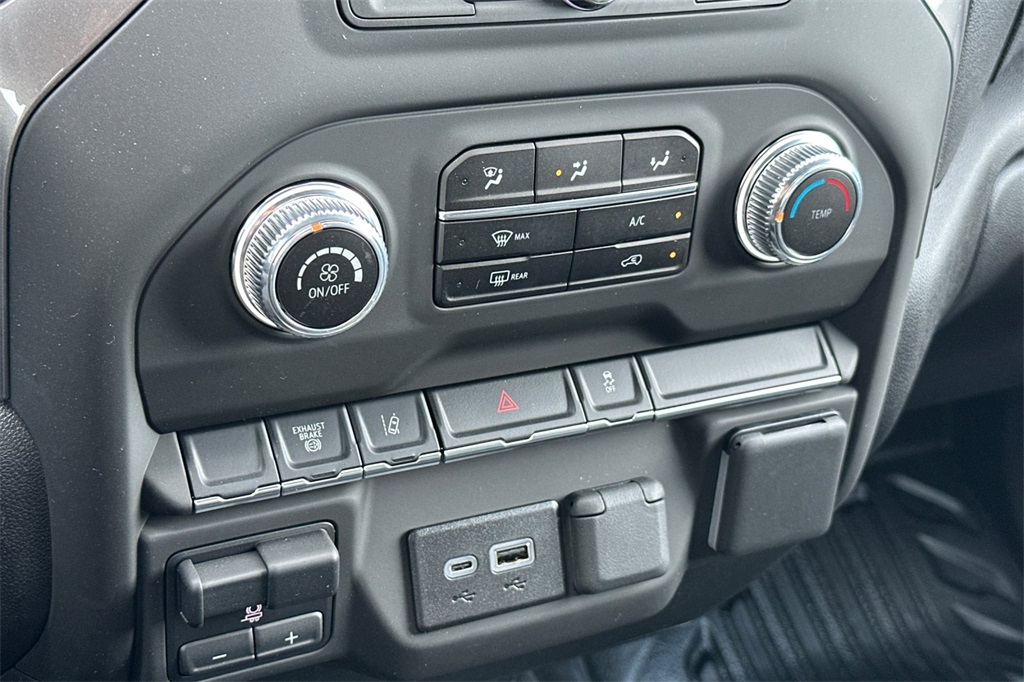 new 2025 GMC Sierra 3500HD car, priced at $63,233