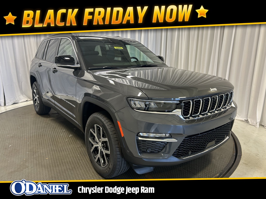 new 2025 Jeep Grand Cherokee car, priced at $51,680