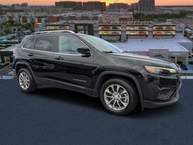 used 2021 Jeep Cherokee car, priced at $16,383