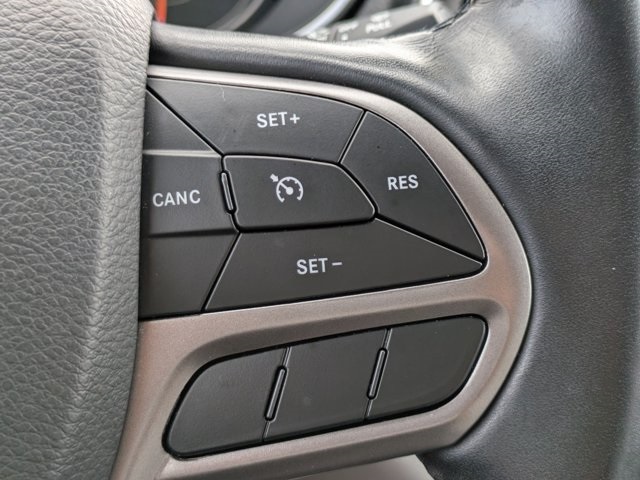 used 2021 Jeep Cherokee car, priced at $16,383