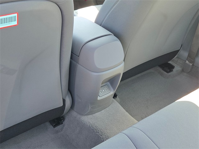 new 2025 Hyundai Elantra Hybrid car, priced at $25,840
