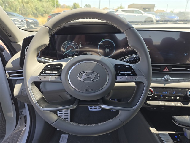 new 2025 Hyundai Elantra Hybrid car, priced at $25,840