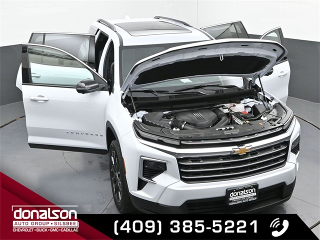 new 2026 Chevrolet Traverse car, priced at $48,451