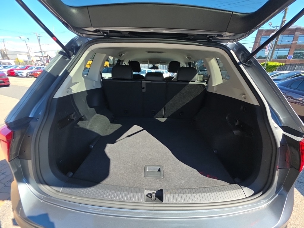 used 2021 Volkswagen Tiguan car, priced at $15,895