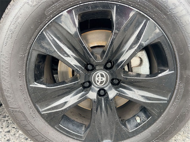 used 2024 Toyota Highlander Hybrid car, priced at $44,911