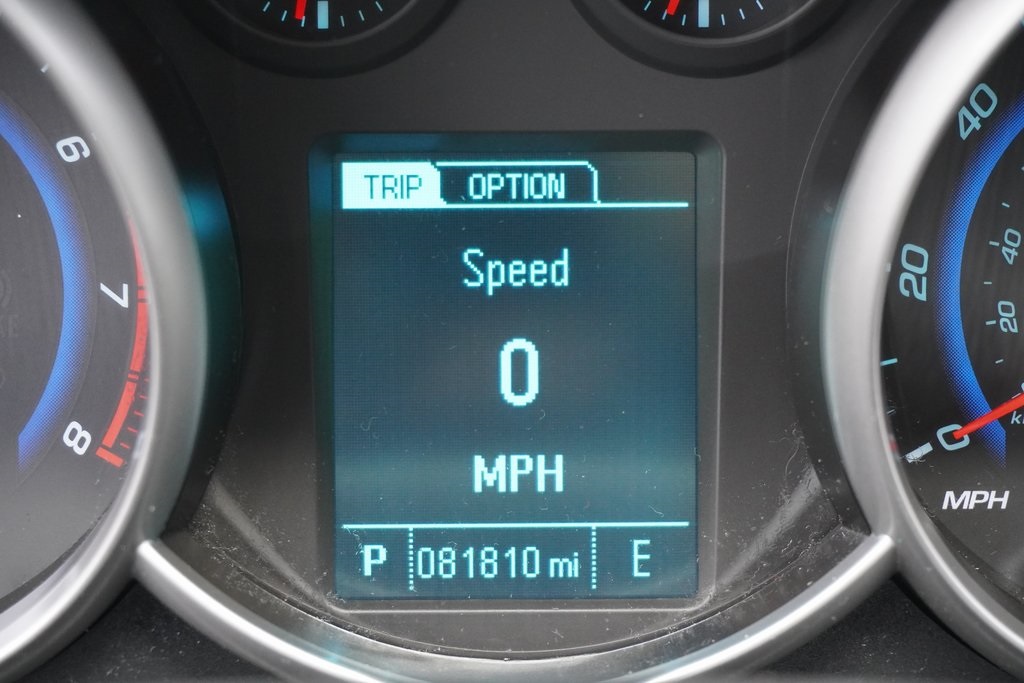 used 2015 Chevrolet Cruze car, priced at $9,500