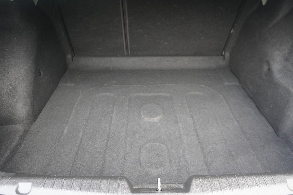 used 2015 Chevrolet Cruze car, priced at $9,500