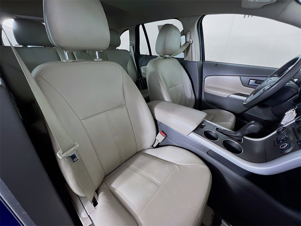 used 2013 Ford Edge car, priced at $8,200