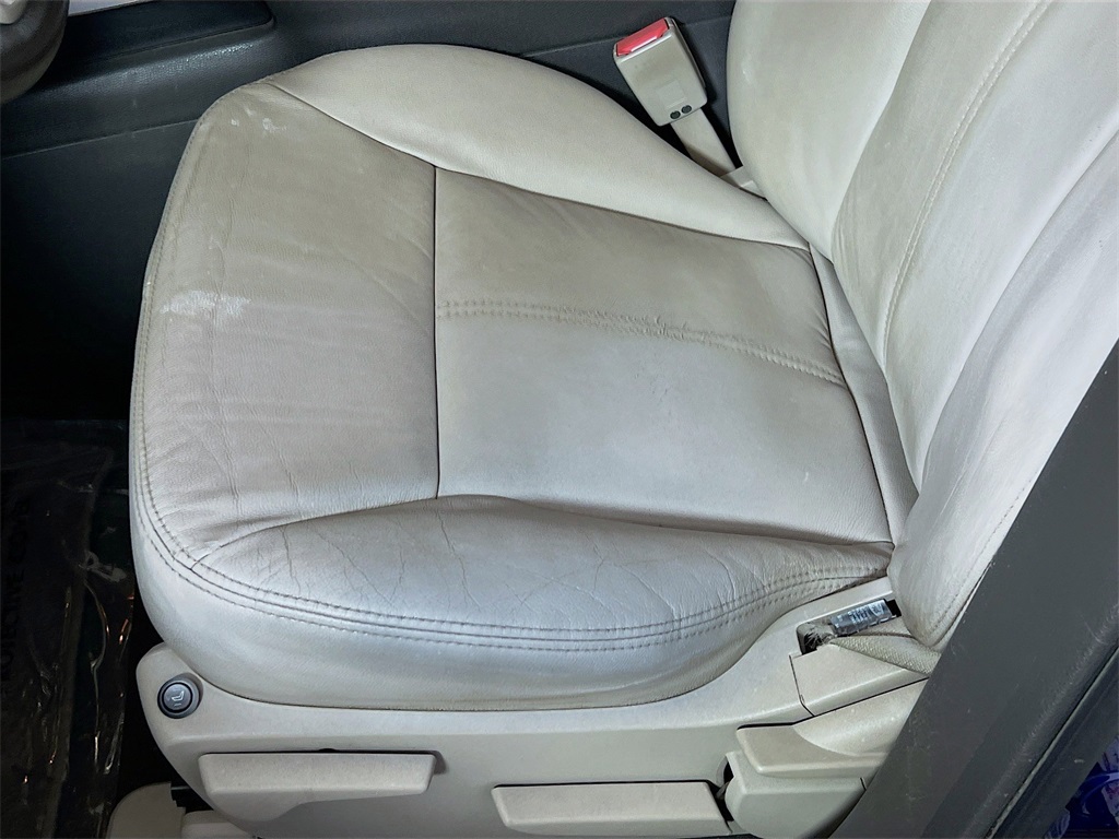 used 2013 Ford Edge car, priced at $8,200