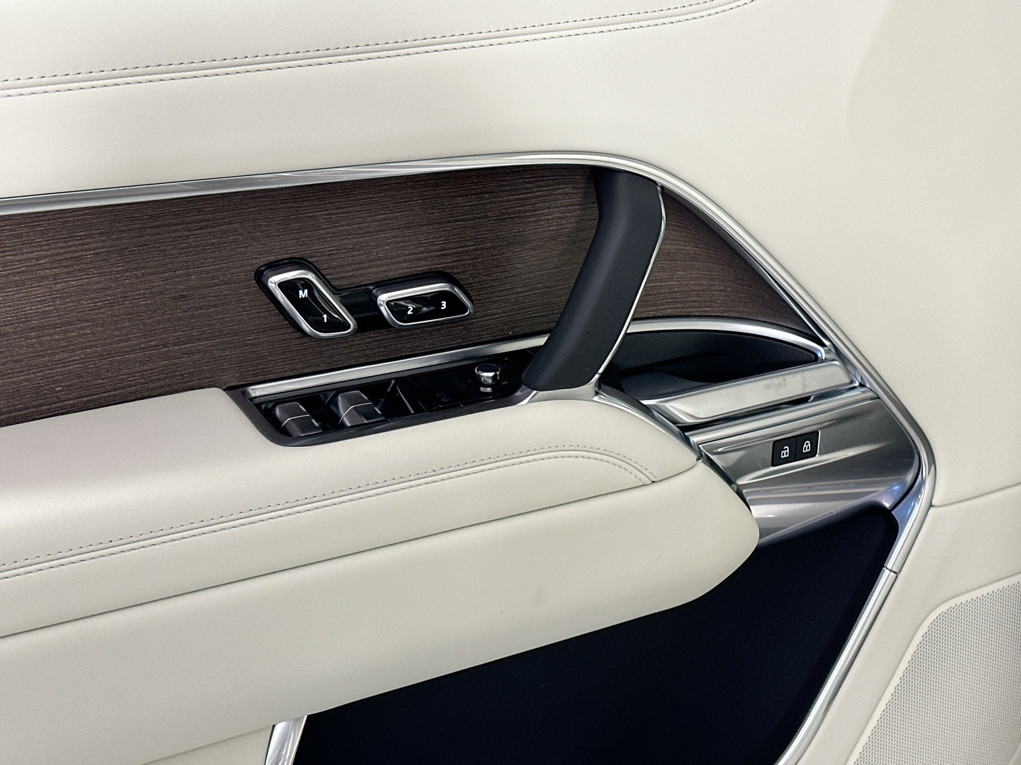 new 2025 Land Rover Range Rover car, priced at $150,000